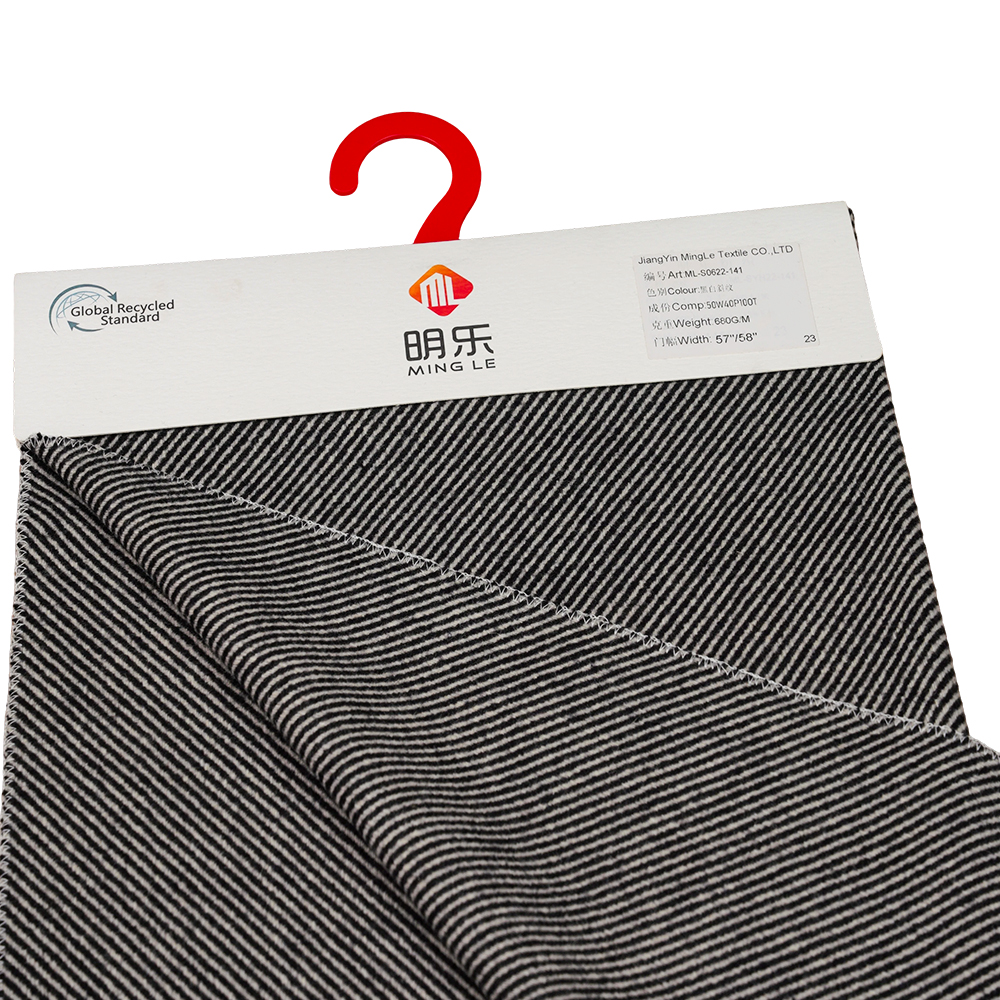 50 % Ull, 40 % Polyester, 10 % Andre Fiber, 680G/M, Svart Og Hvit, Twill Melton Stoff, ML-S0622-141