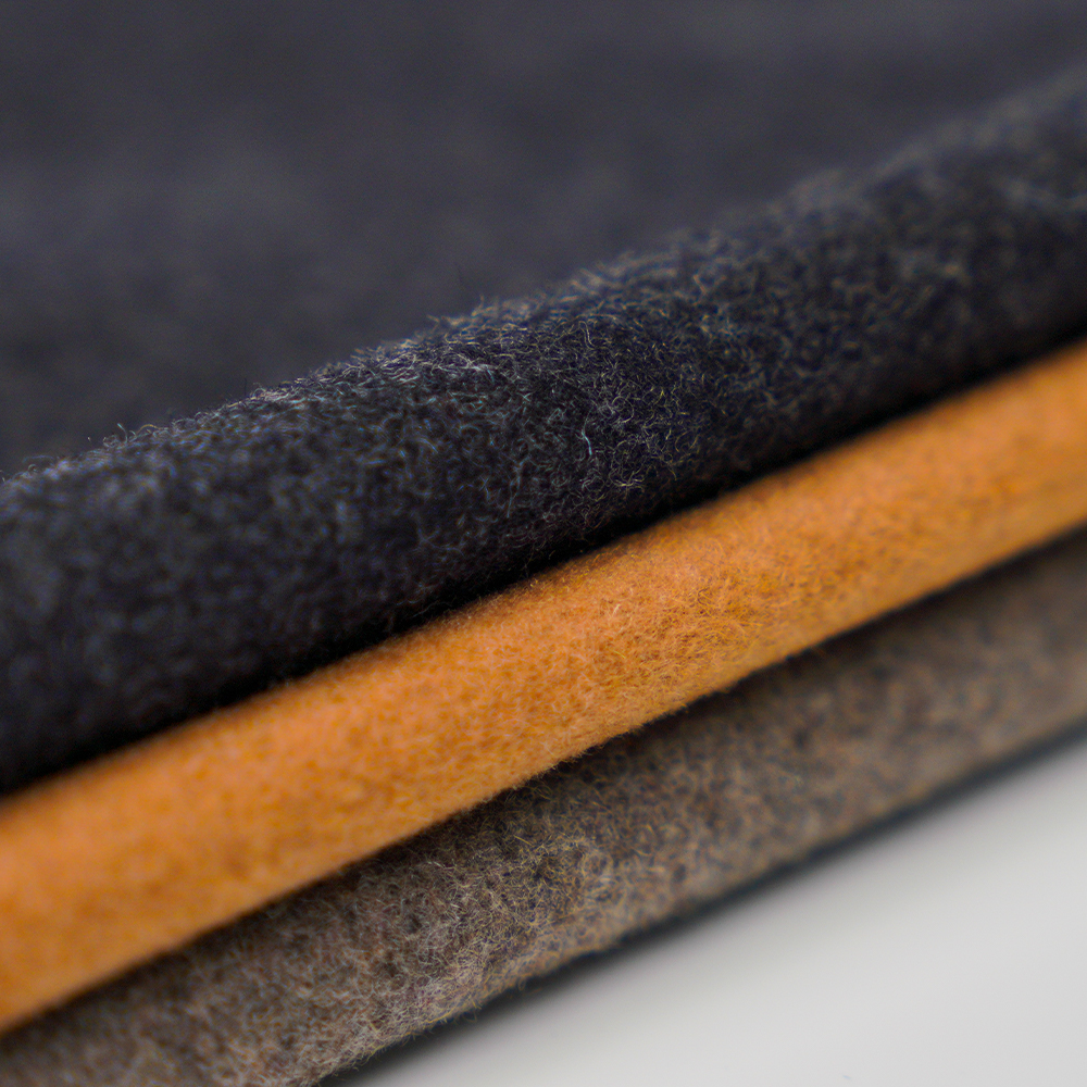 60 % ull, 30 % polyester, 10 % andre fibre, 800G/M, mørkegrå, Melton ML-90345