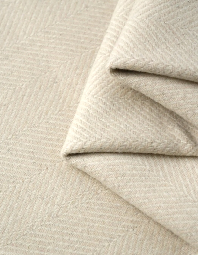 Teknisk analyse: Overflateintegritet og strukturell tetthet av Melton Wool Coating Stoff